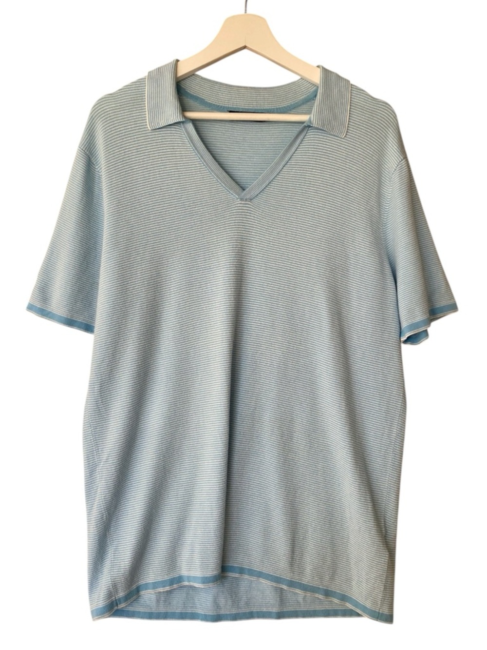 Simons Le 31 Classic Light Blue Soft V‑Neck Polo Shirt - Picture 4 of 12